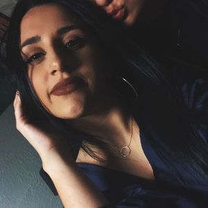 Meet the Posher - Hannah Hunt